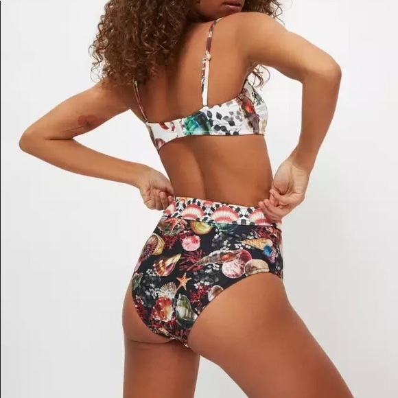 Lux French Costal Sea Shell Bikini With High Waisted Fold Over & Side Ties - Picture 5 of 9